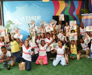 Visita de estudantes de Lauro movimenta espaços do A TARDE Educação