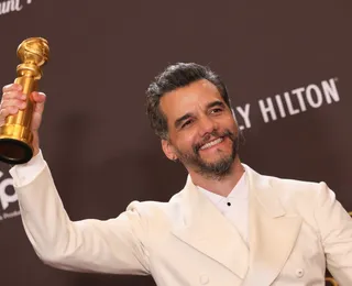 Wagner Moura vence o Globo de Ouro e quebra tabu de décadas para o Brasil