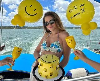Aniversário no mar: saiba quanto custa e como organizar festas em lanchas ou escunas