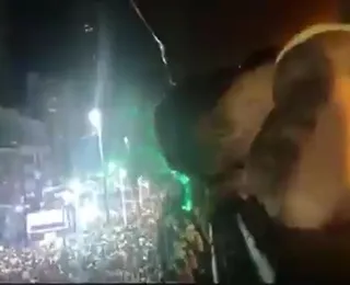 Ba-Vi no Carnaval! Relembre jogadores flagrados curtindo a folia em Salvador