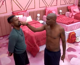 BBB 26: Edilson Capetinha é expulso após agredir Leandro Boneco