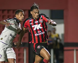 CBF divulga áudio do VAR de lance polêmico de Vitória x Remo; assista