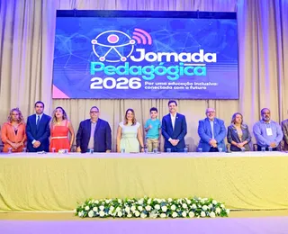 Conquista anuncia piso retroativo na abertura da Jornada Pedagógica