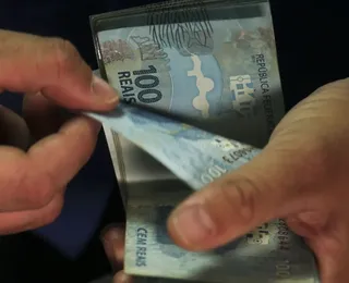 Cruz das Almas gasta mais de R$ 100 mil em show para inaugurar avenida