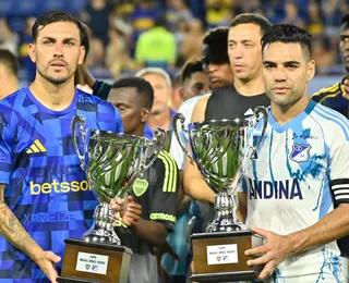 Empate em jogo de copa faz os dois clubes levantarem a taça