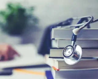 Estudantes de medicina podem ser proibidos de realizar atendimentos