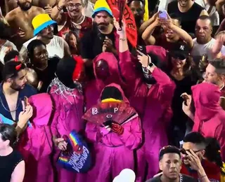 Fantasiada, Daniela Mercury surpreende público e abre carnaval na pipoca