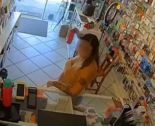 Funcionário é atacado com ofensas racistas por cliente de loja