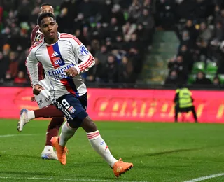 Hat-trick de Endrick vira manchete na França: “Impossível parar”