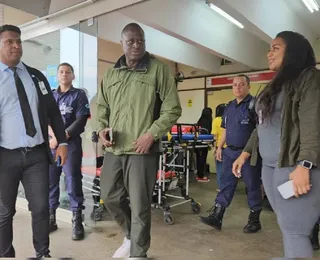 Hélio Lopes visita manifestantes atingidos por raio em ato de Nikolas