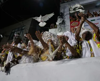 Ilê Aiyê une beleza e resistência com desfile sobre povos afro-indígenas