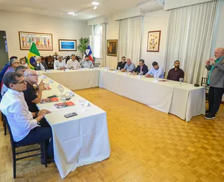 Jerônimo faz reunião com lideranças após rompimento de Coronel