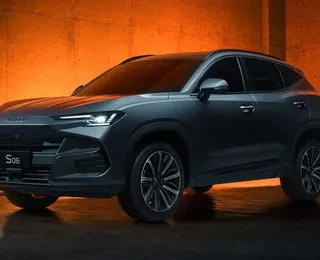 Jetour estreia no Brasil com três SUVs híbridos plug-in