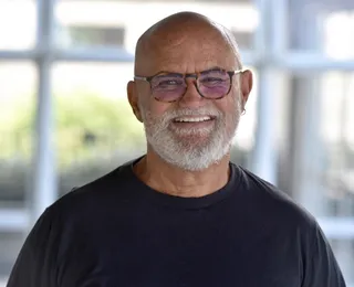 Jolivaldo Freitas toma posse na Academia de Cultura da Bahia