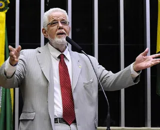 Jorge Solla defende reajuste para assessores, mas barra supersalários