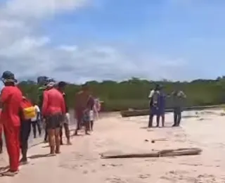 Jovem morre afogado ao despachar oferenda em praia turística da Bahia