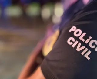 Mulher é presa após arremessar faca no próprio filho na Bahia