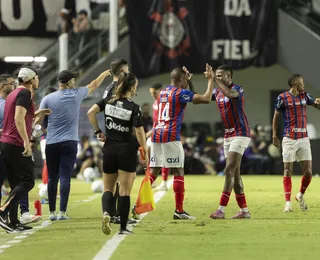 O futebol entre a prancheta e a poesia