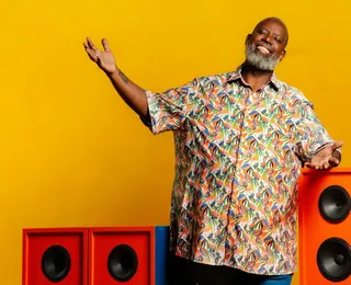 Péricles será destaque do Palco A Tarde FM