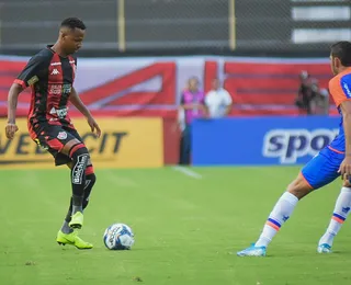 Santa Cruz encaminha acerto com ex-atacante do Vitória