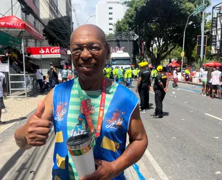 Segundo negro a desfilar no Internacionais lembra Carnaval do passado