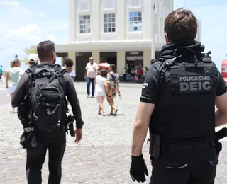 Três suspeitos de tráfico de drogas são presos no Centro Histórico