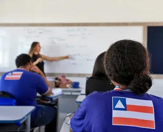 Vai ter concurso? Jerônimo abre o jogo sobre novas vagas para professores