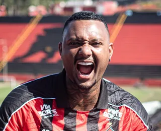 Vitória anuncia contratação de zagueiro, que já pode jogar o Ba-Vi