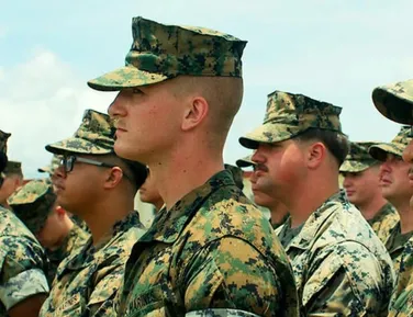 Apenas 4 episódios: nova série da Netflix sobre guerra vira sucesso - Imagem