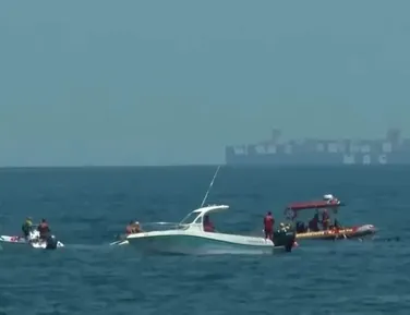 Avião que caiu em Copacabana não tinha licença para propaganda aérea - Imagem