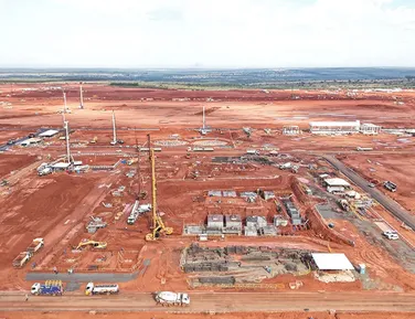 Cidade brasileira de 8 mil habitantes recebe a maior fábrica do mundo - Imagem