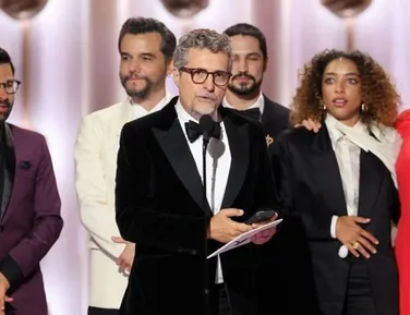 Elenco de O Agente Secreto celebra Globo de Ouro com roda de samba - Imagem