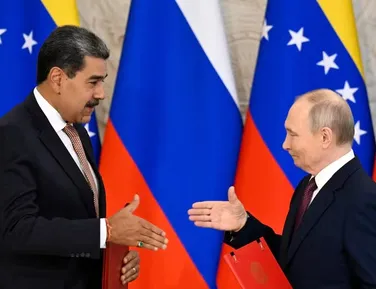 'Hostilidade ideológica'; Rússia critica EUA por ataque à Venezuela - Imagem
