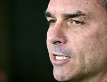 Mas já? Flávio Bolsonaro indica retirada de candidatura à presidência - Imagem