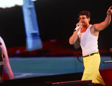 Nova febre do forró: Léo Foguete domina Arena A TARDE com hits virais - Imagem