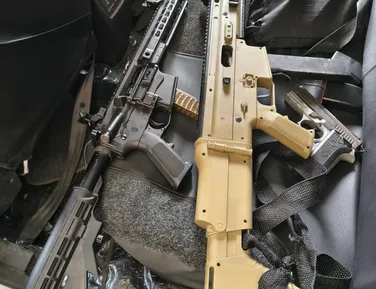 Operação no IAPI deixa morto e resulta na apreensão de submetralhadora - Imagem