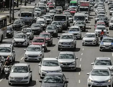 Seu carro está na lista? Uber revela modelos vetados do Black em 2026 - Imagem