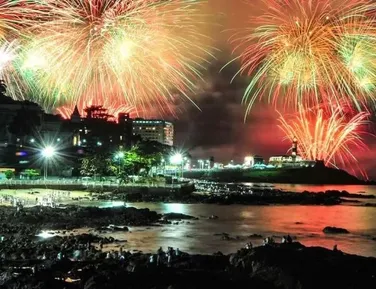 Vai chover no Réveillon? Confira previsão para virada em Salvador - Imagem