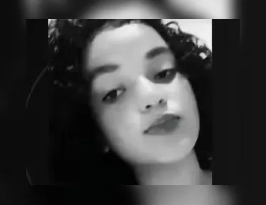 Adolescente de 13 anos morre após pular de carro em movimento na Bahia - Imagem