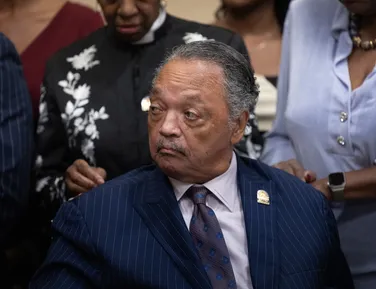 Aliado de Martin Luther King, Jesse Jackson morre nos Estados Unidos - Imagem