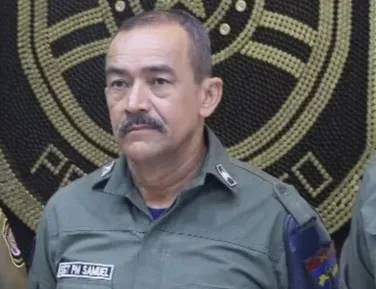 Bigode fora do padrão leva sargento da PM a três dias de prisão; entenda - Imagem