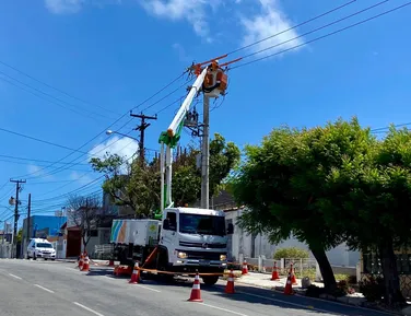 Coelba remove 130 mil ligações irregulares de energia em 2025 - Imagem