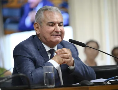 Coronel no União Brasil? Senador aparece com novos aliados após romper com governo - Imagem