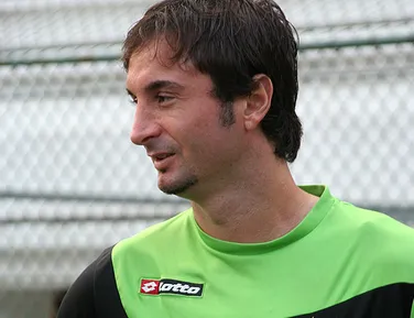 Ex-jogador da Seleção é acusado de crime sexual contra uma adolescente - Imagem