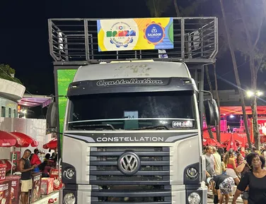 Excesso de peso em trio da banda Pagodart gera autuação no Furdunço - Imagem