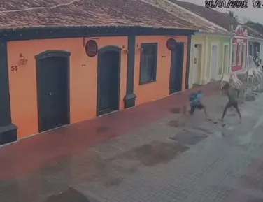 Homem é preso suspeito de agredir e matar pessoa em situação de rua - Imagem