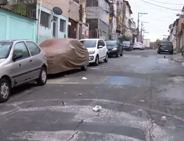 Jovem é morto em ataque a tiros em bar na Boca do Rio - Imagem