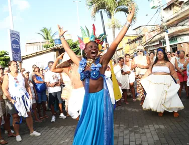Manifesto contra o feminicídio marca a Lavagem de Itapuã em Salvador - Imagem