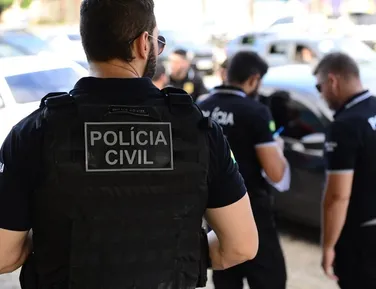 Mulher esfaqueia marido após briga por suposta traição - Imagem