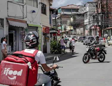 Pedidos mais caros: Abrasel alerta sobre PL dos entregadores por app - Imagem